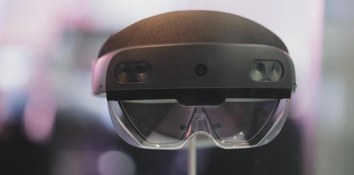 5c75c7ffa89b643b603d4a71 O U V1