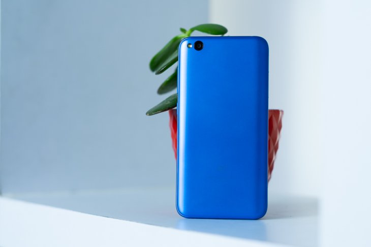 Xiaomi Redmi Go Back