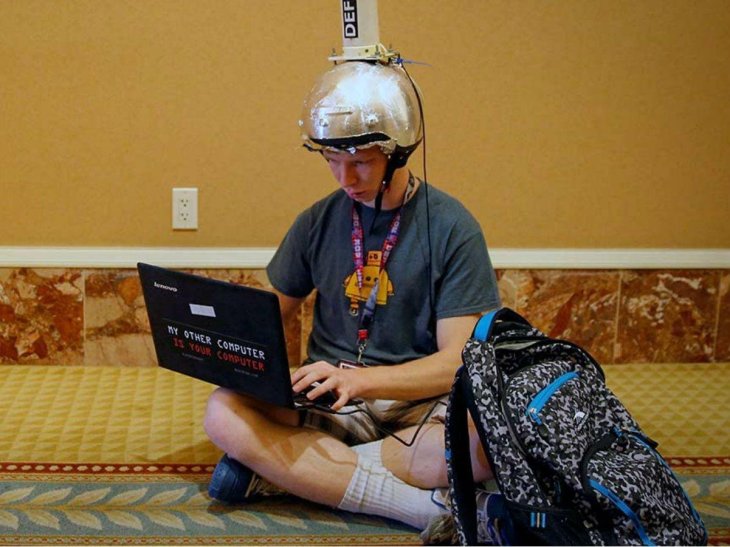 Káº¿t quáº£ hÃ¬nh áº£nh cho two US student bring down wifi to skip exam