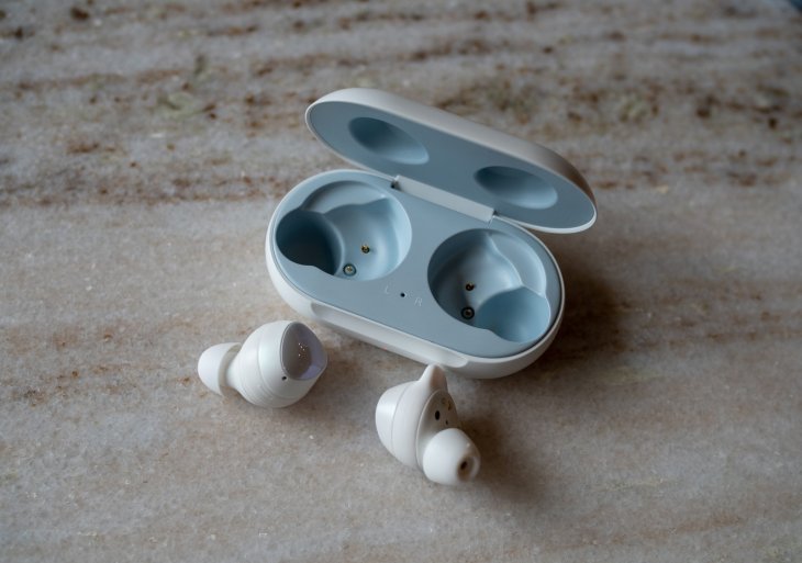 Galaxy Buds Out Of Case