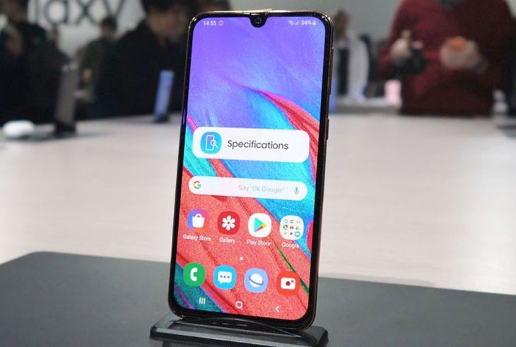 galaxy a70 v a40