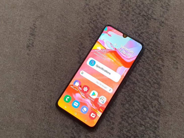 galaxy a70 display