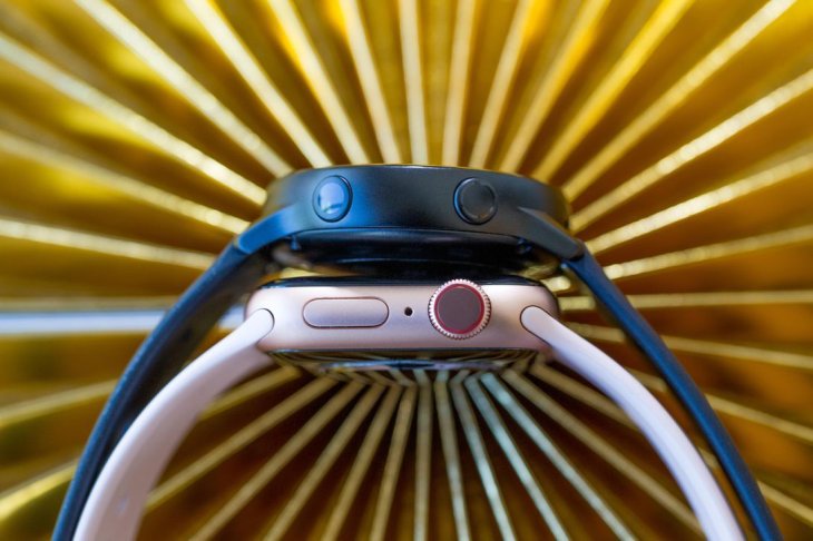 samsung galaxy watch active vs apple series 4