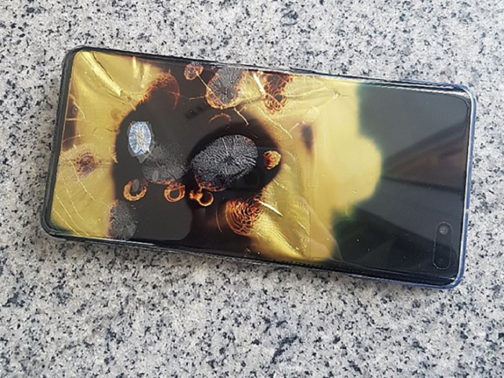 Burnt Galaxy S10 5g