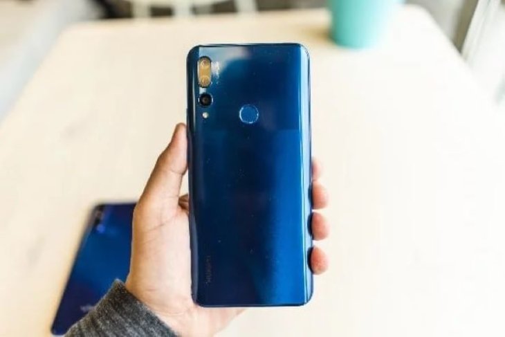 Huawei Y9 Prime 2019 Hands On Image