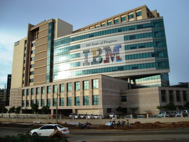 vodafone-idea-has-signed-a-multi-million-dollar-with-tech-giant-ibm-for-enhanced-services-4