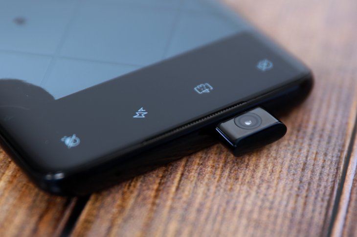 Oneplus-7-Pro-Pop-Up-Front-Camera