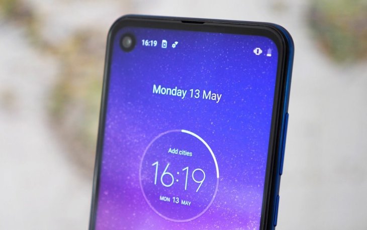 Motorola-One-Vision-selfie-camera
