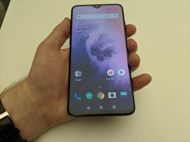 OnePlus-7-dewdrop-notch
