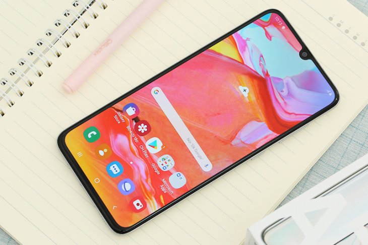 Samsung Galaxy A70 6