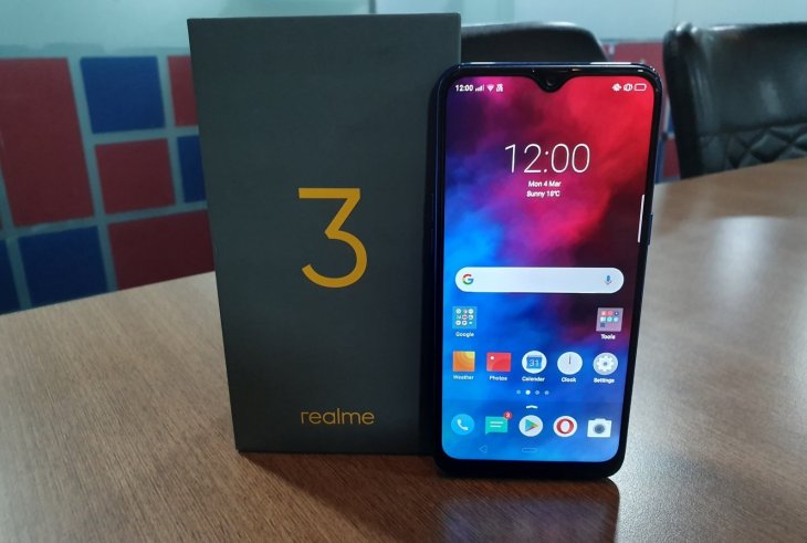 Realme-3-retail-box