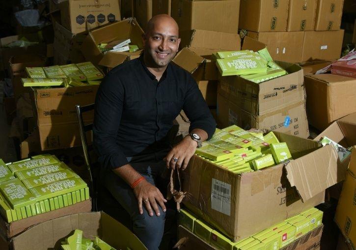 deep-bajaj-peebuddy-for-women