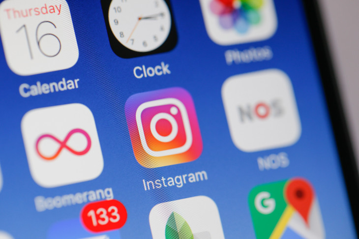 Contact-info-of-instagram-accounts-hacked-and-leaked