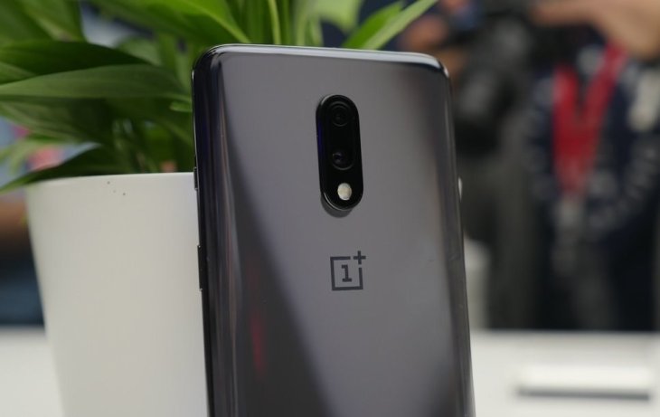 148043 Phones Review Hands On Oneplus 7 Initial Re