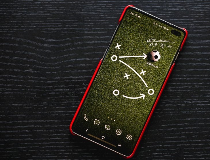 Galaxy S10 Park Hang Seo 7