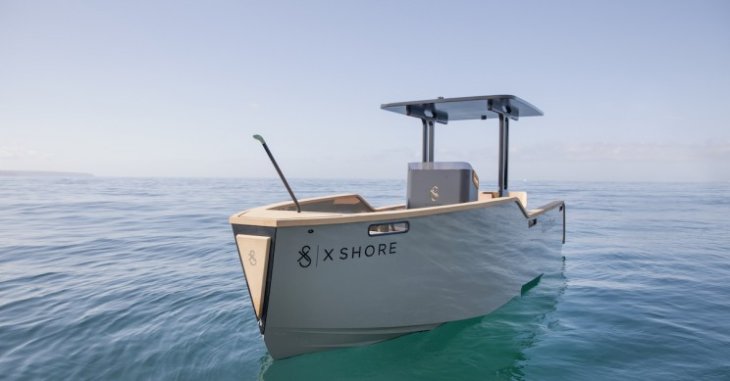 Xshore-Electric-Boat