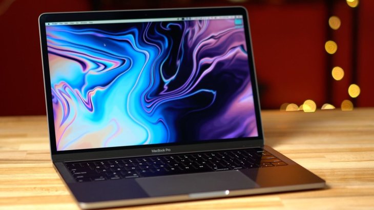 A 16-Inch MacBook Pro Is Rumored To Launch In Fall - MobyGeek.com