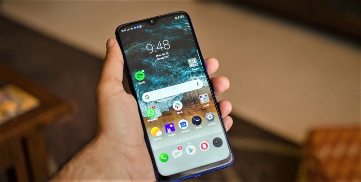 Realme 3 Pro In Hand