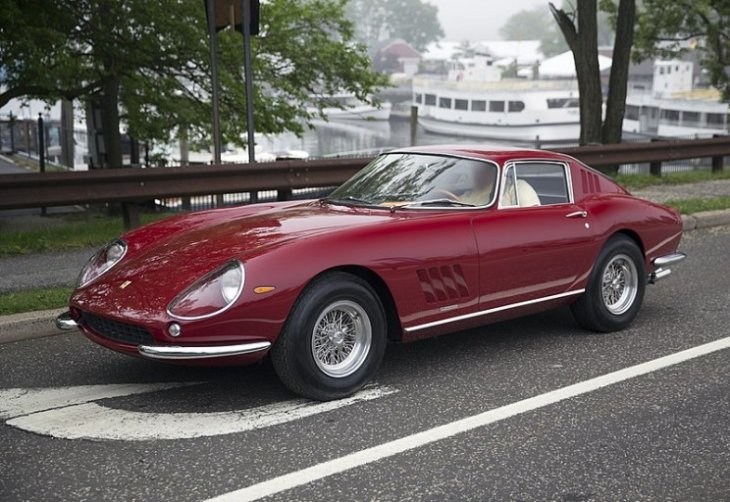 car-auction-ferrari-275
