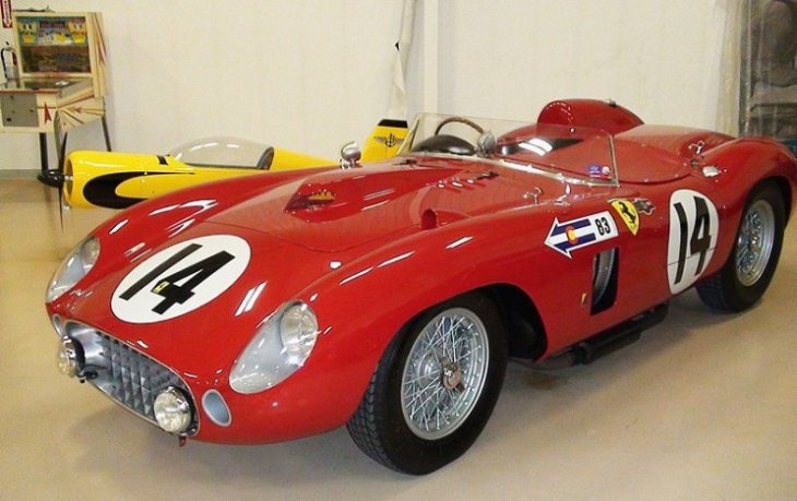car-auction-ferrari-290mm