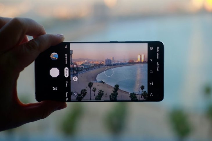 best camera app for s10 plus