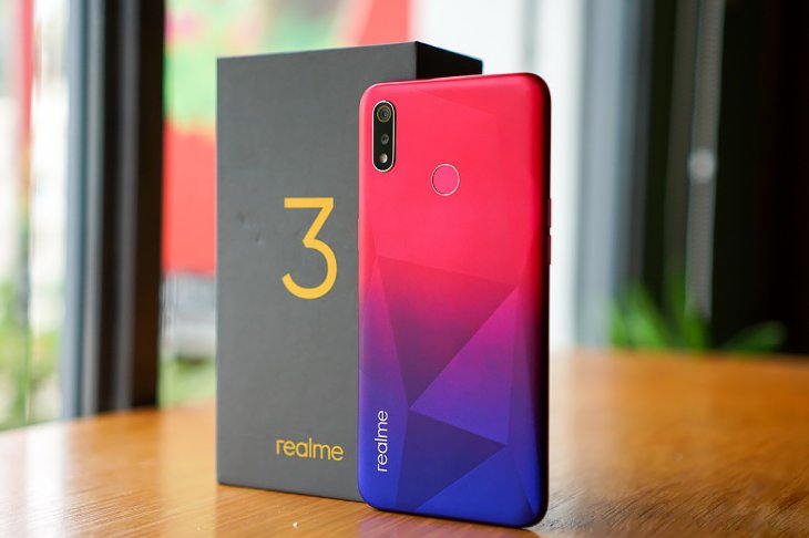 Realme 3 Diamond Red