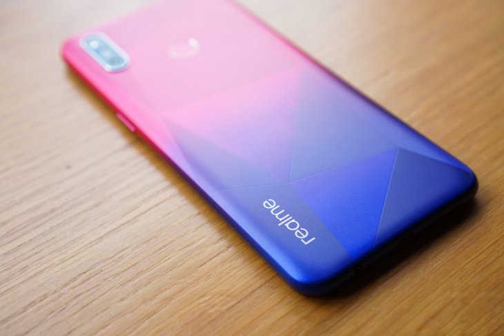 Realme 3 Diamond Red