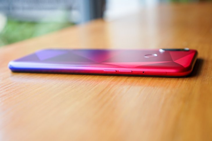 Realme 3 Diamond Red