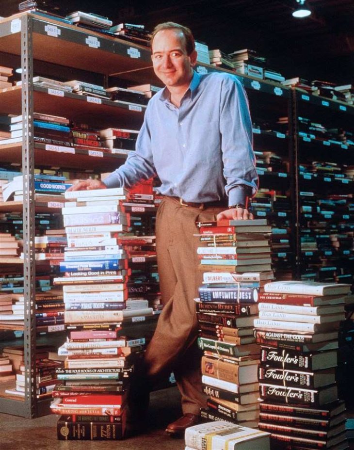 Jeff-Bezos-in-the-first-days-of-Amazon-3