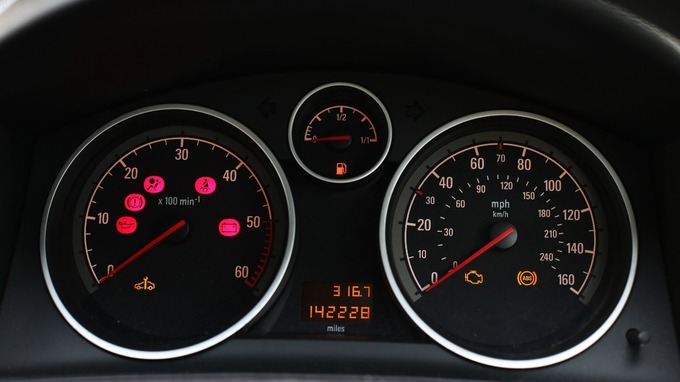 Drivers-can-choose-to-ignore-the-warning-from-this-speed-limit-tech-2