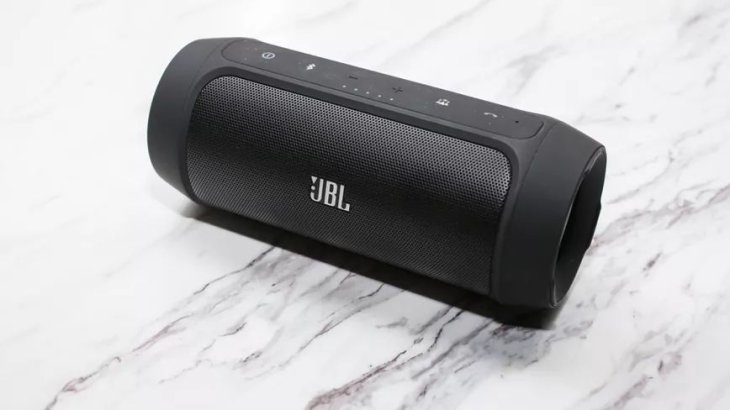 JBL-Charge-2-Product