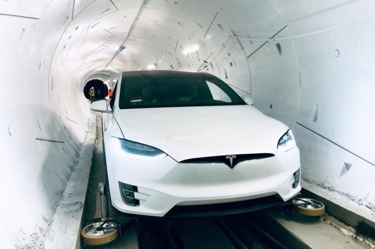Tunnel-System-Elon-Musk