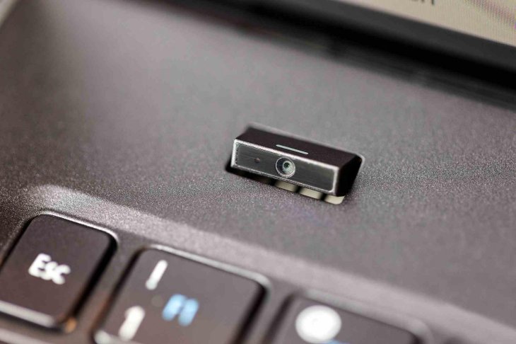 Acer-Swift-7-pop-out-webcam