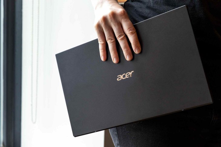 Acer-Swift-7-thin-light