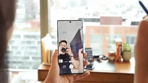 Giphy 15651586779471584033686