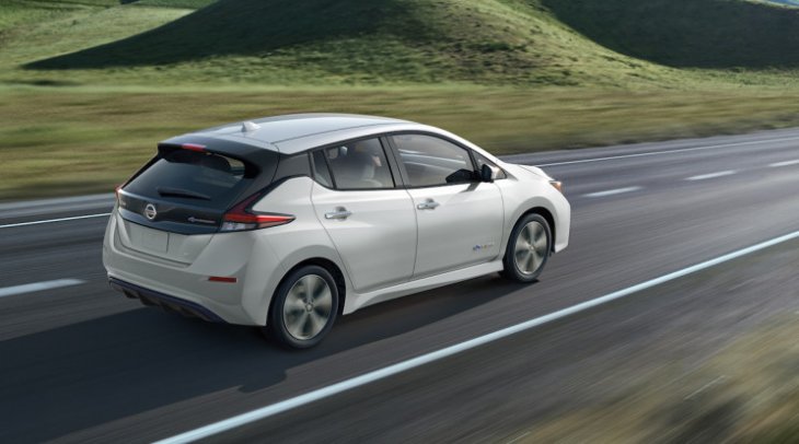 Nissan-Leaf