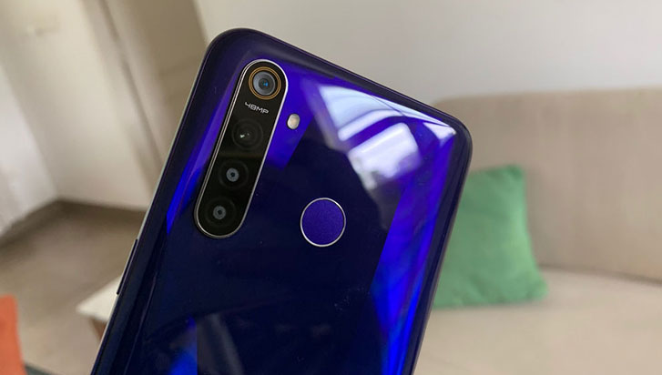 Tren Tay Realme 5 Pro Fptshop 05