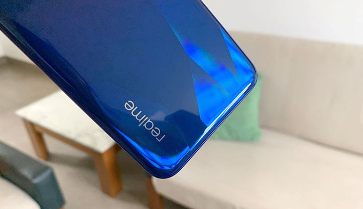 Tren Tay Realme 5 Pro Fptshop 06