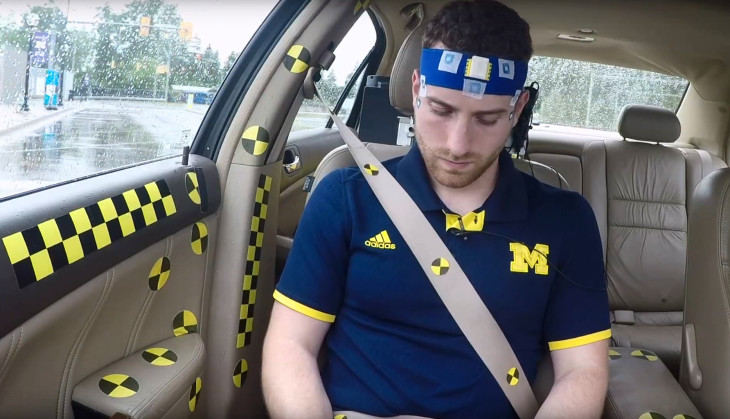 autopilot-cars-to-become-mobile-vomitoriums-2