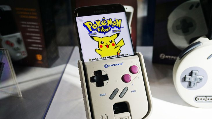 7 Cool And Useful Things To Do With Your Old Phone - MobyGeek.com