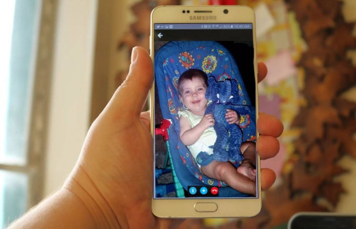 7 Cool And Useful Things To Do With Your Old Phone - MobyGeek.com
