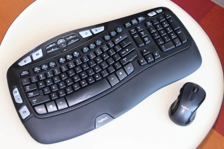 Three-Cheapest-Ergonomic-Keyboards-3