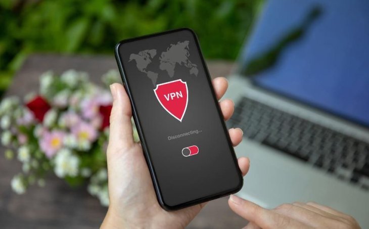 Avoid-using-VPNs-that-ask-for-unnecessary-permissions-1