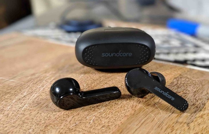 5 Best Headphones For Samsung Galaxy Note 10 And 10 Plus - MobyGeek.com