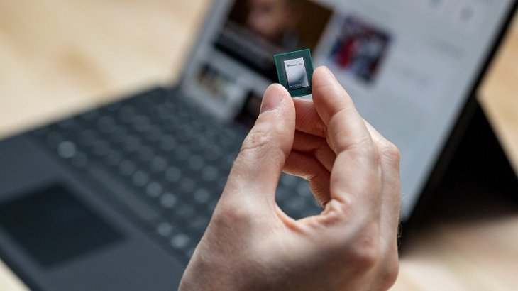why-does-microsoft-want-a-custom-chip-for-the-surface-pro-x-2