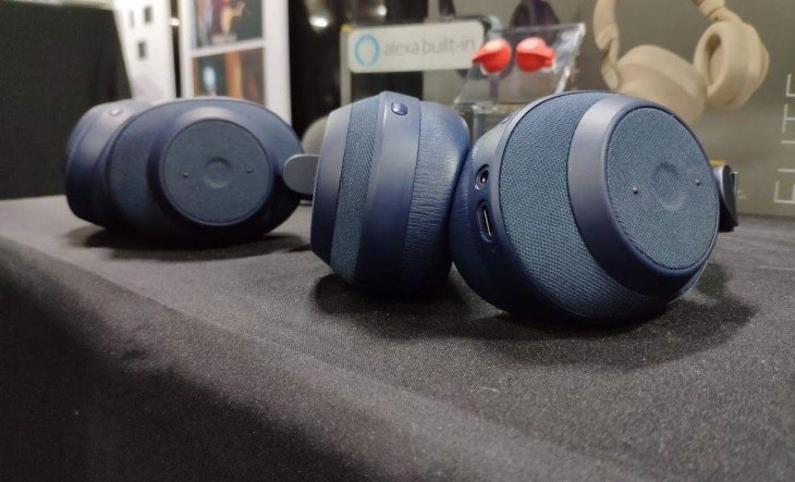 best-wireless-headphones-and-earbuds-2