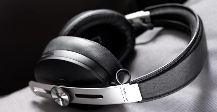 best-wireless-headphones-and-earbuds-8