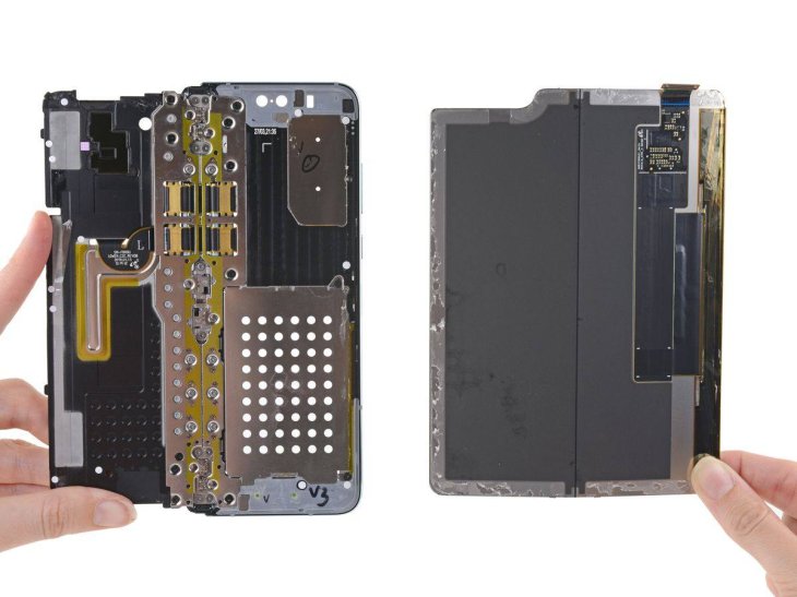 Galaxy-fold-internal-changes