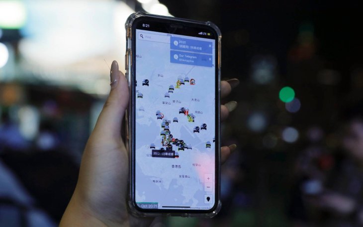 apple-removes-hong-kong-protest-app
