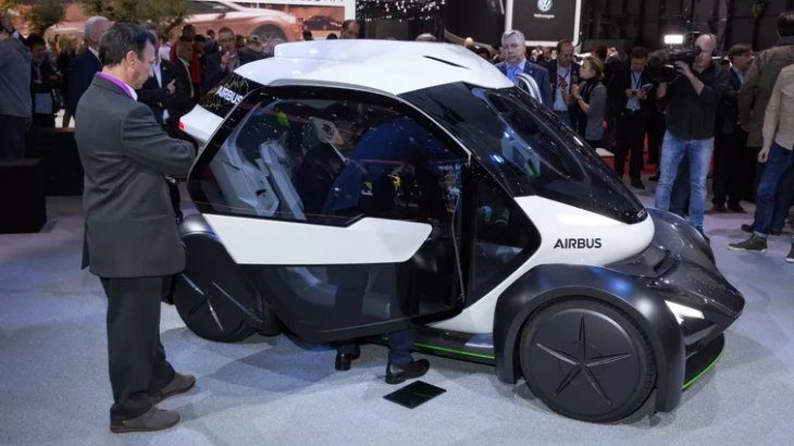 Airbus Italdesign Pop Up Drone Car Concept Geneva